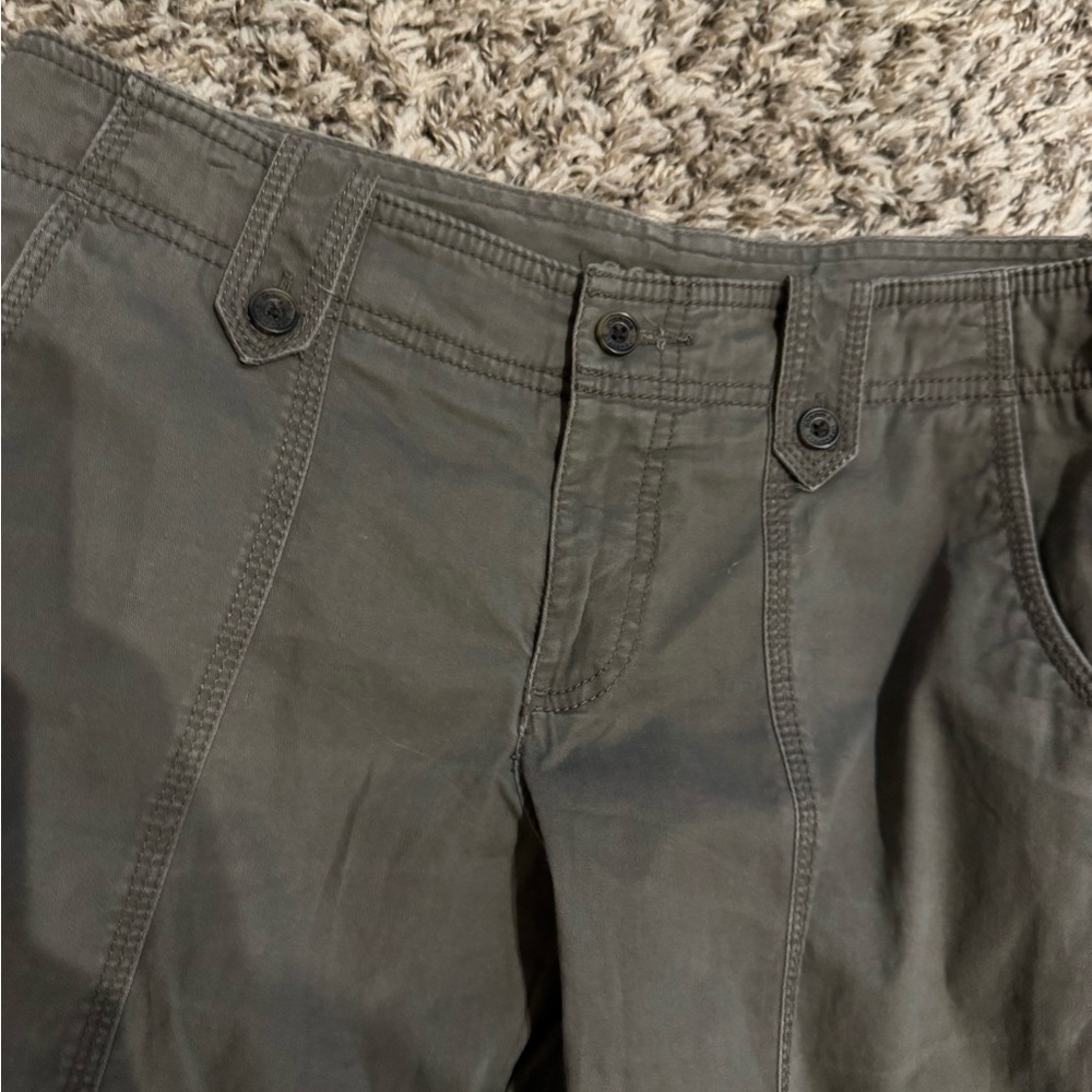 Ladies Sonoma cargo pants convertible to capris sz 10 - Picture 3 of 7